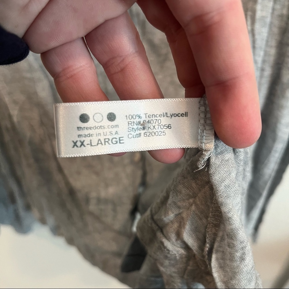 Three Dots Gray Draped Front Ribbed Button Up Shi… - image 5